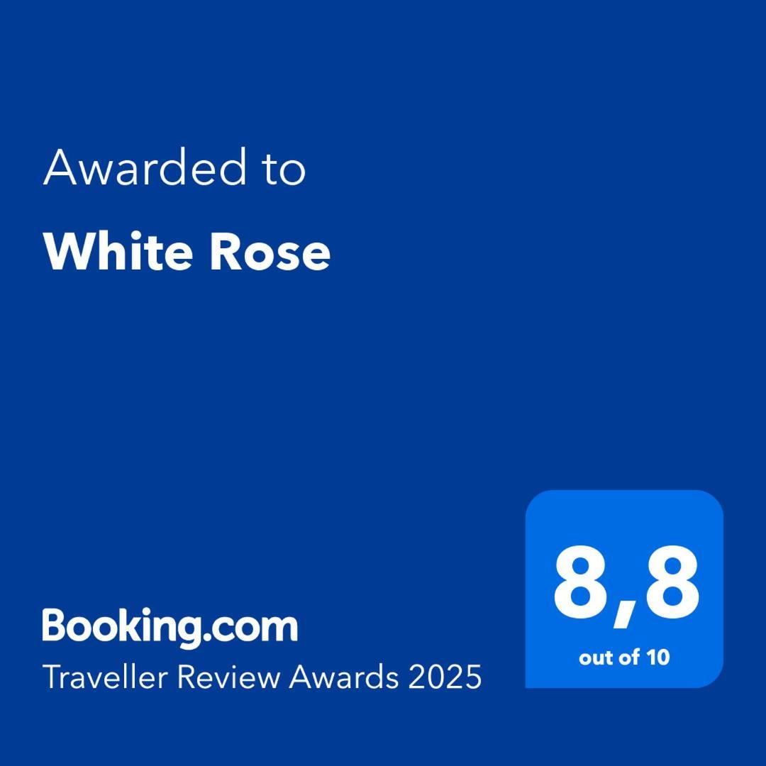White Rose Apartman Hriszí Aktí Haniá Kültér fotó